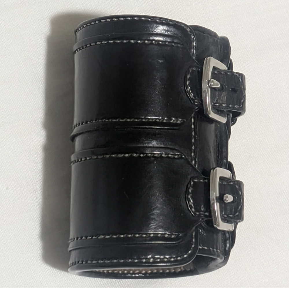 Black Leather Men's Cuff - Picture 6 of 10